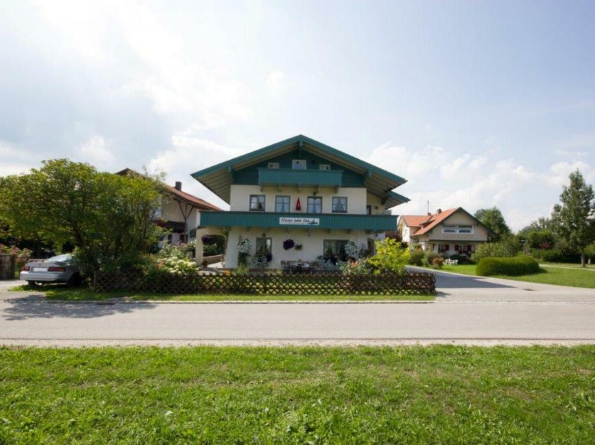 Ferienwohnungen Haus Am See Бернау-ам-Кимзее Экстерьер фото