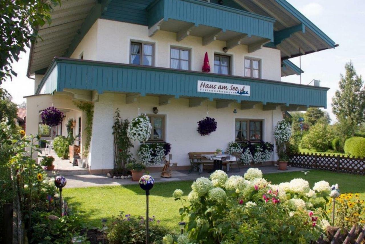 Ferienwohnungen Haus Am See Бернау-ам-Кимзее Экстерьер фото